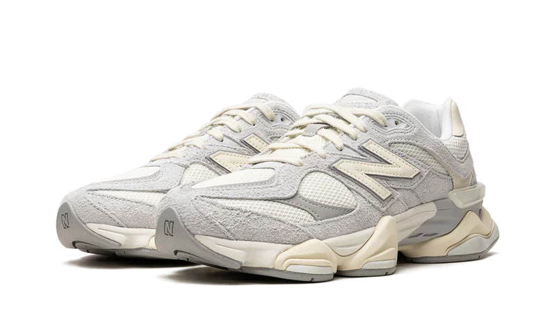 NEW BALANCE 9060 QUARTZ GREY