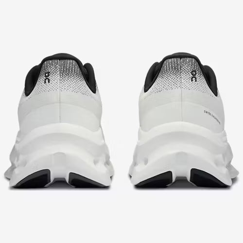 On Cloudtilt | Black/Ivory