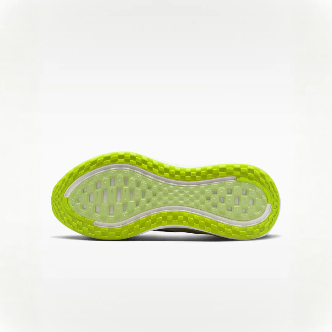 Nike - Vоmеrо Рlus | White/Volt
