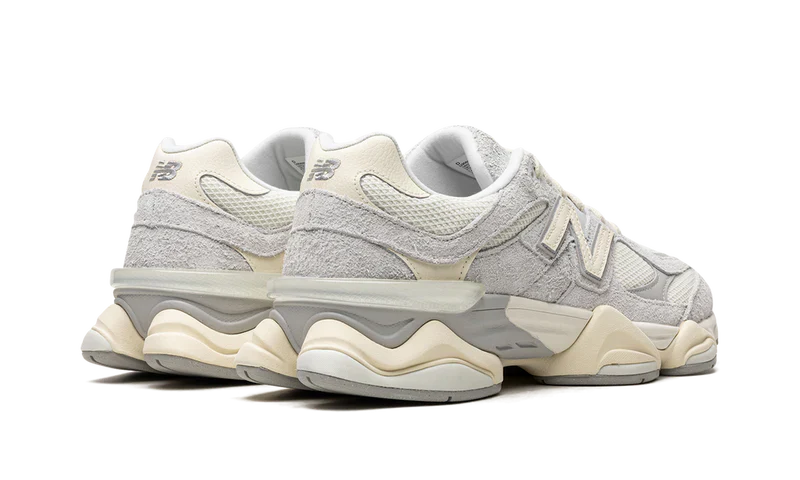 NEW BALANCE 9060 QUARTZ GREY